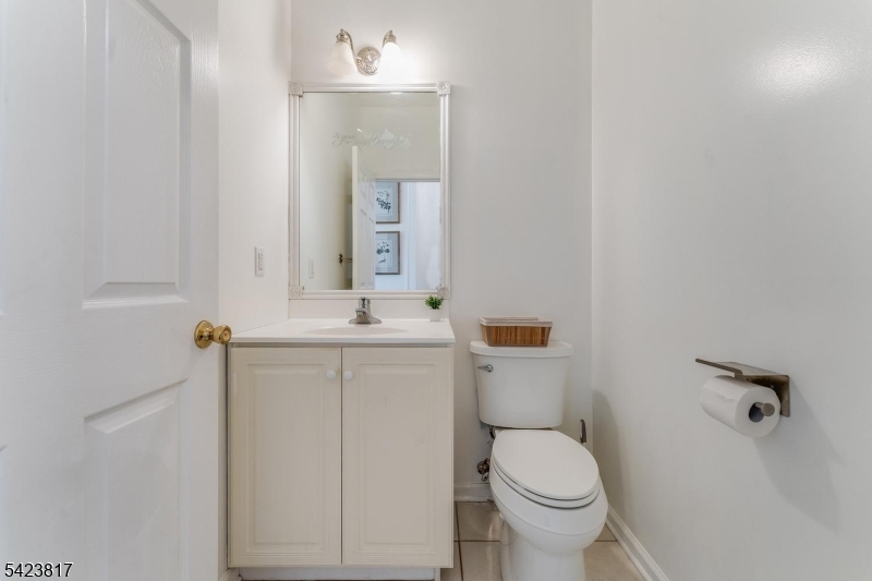 722 County Rte 579 Flemington, NJ 08822 - Photo 33 of 41