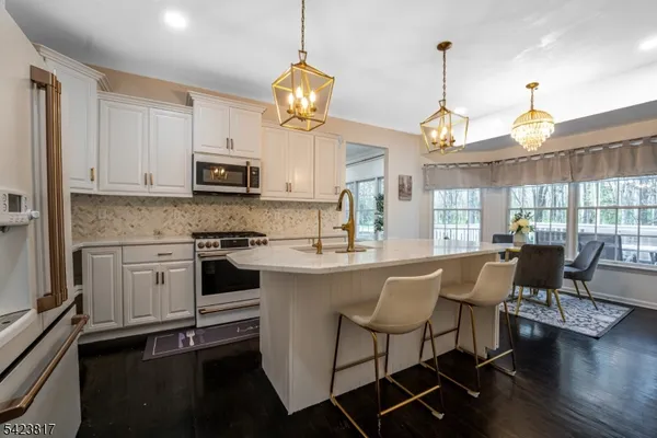 $825,000 | 722 County Rte 579, Flemington, NJ 08822