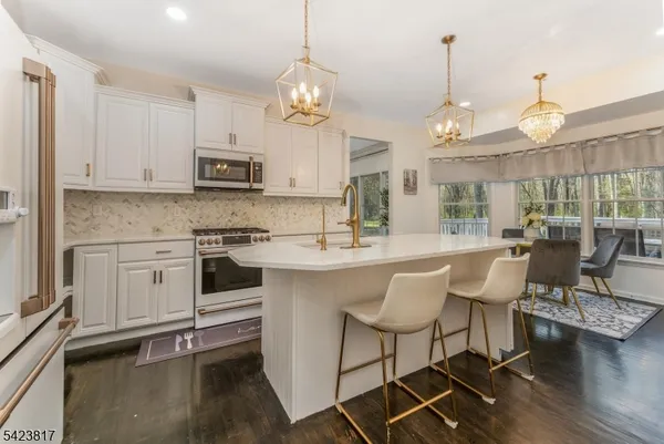 $825,000 | 722 County Rte 579, Flemington, NJ 08822