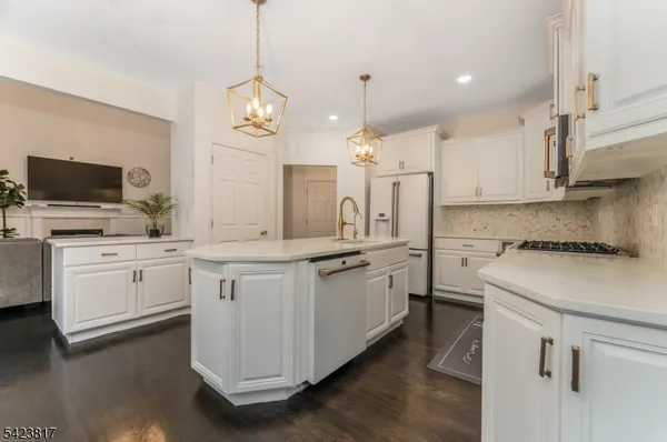 $825,000 | 722 County Rte 579, Flemington, NJ 08822