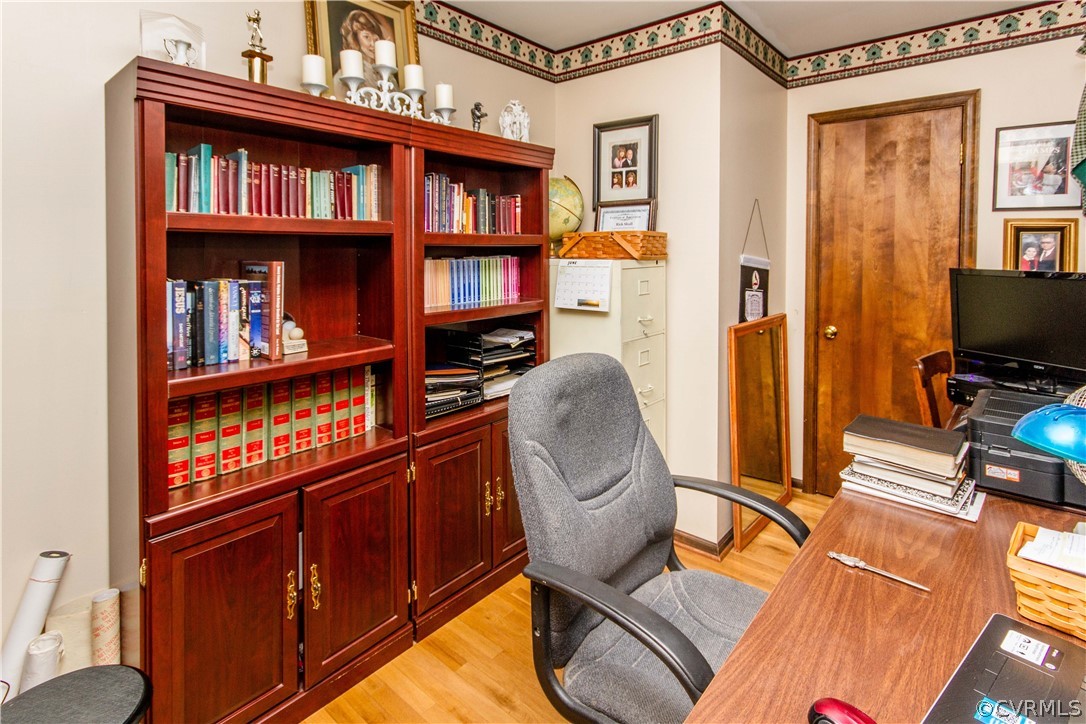 19059 Stokes Road Yale, VA 23897 - Photo 13 of 50 Office for working from home
