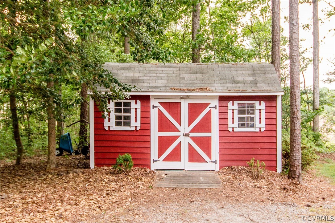 19059 Stokes Road Yale, VA 23897 - Photo 34 of 50 Storage shed