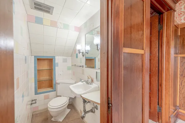 $259,900 | 4221 Old Grand Avenue, Gurnee, IL 60031