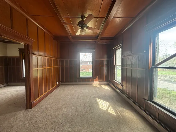 $259,900 | 4221 Old Grand Avenue, Gurnee, IL 60031