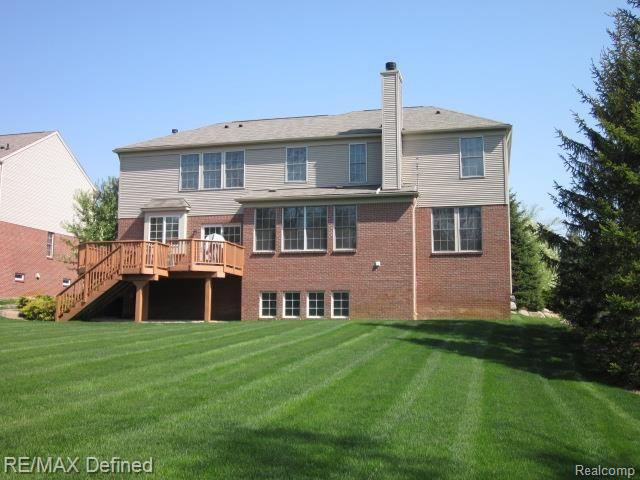 3975 Ridgemonte Court Rochester, MI 48306 - Photo 3 of 39 Rear View of Home