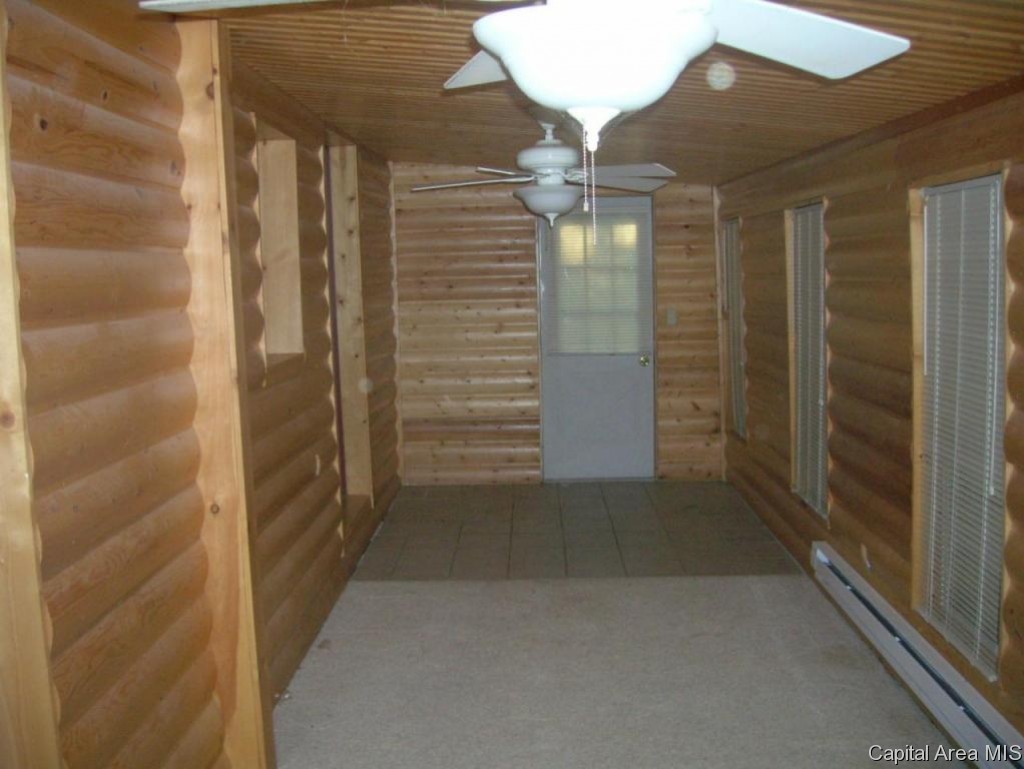 6 Hickory Barrows Alpha, IL 61413 - Photo 4 of 13 Gallery Image 4