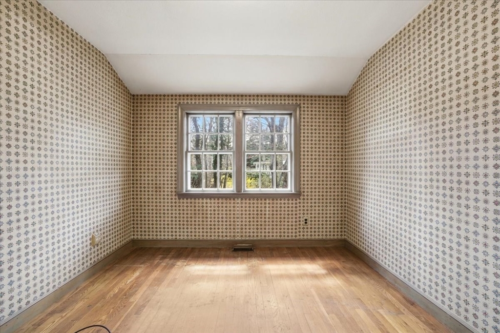 77 Booth Road Dedham, MA 02026 - Photo 16 of 40