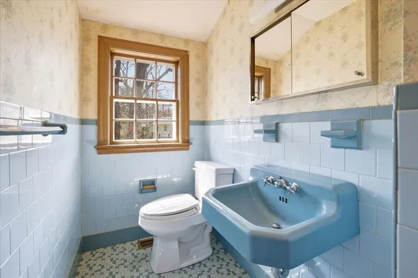 $575,000 | 77 Booth Road, Dedham, MA 02026