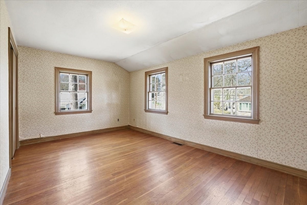 77 Booth Road Dedham, MA 02026 - Photo 19 of 40