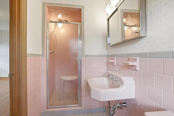 $575,000 | 77 Booth Road, Dedham, MA 02026