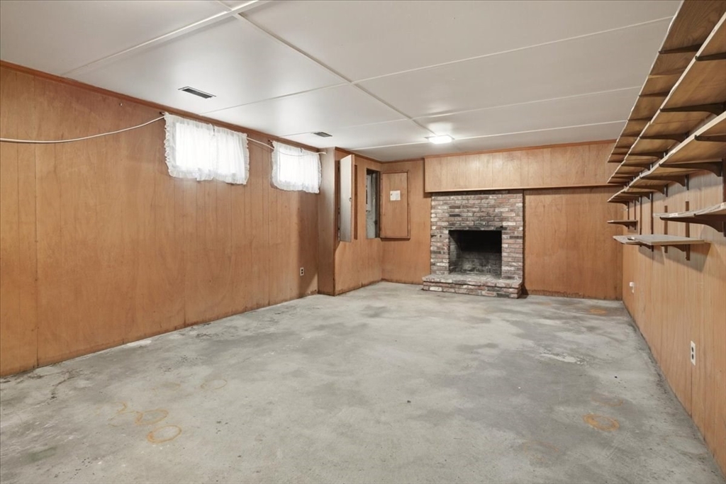 77 Booth Road Dedham, MA 02026 - Photo 29 of 40