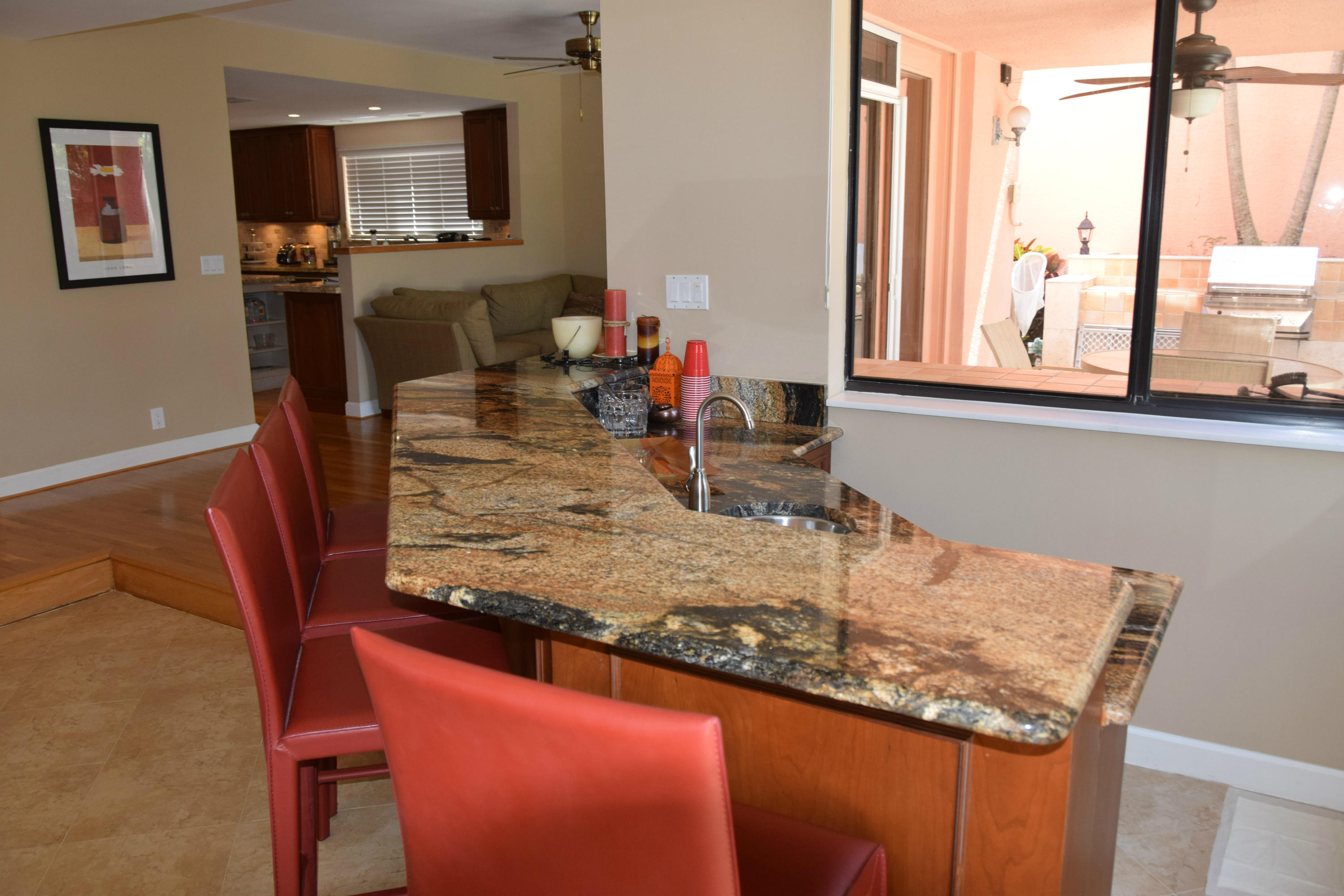 6477 Via Benita Boca Raton, FL 33433 - Photo 3 of 19 Bar