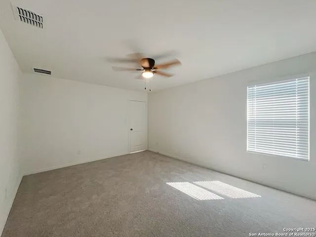 $1,425 | 3402 Gingham Point, Converse, TX 78109