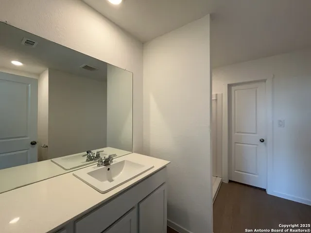 $1,425 | 3402 Gingham Point, Converse, TX 78109