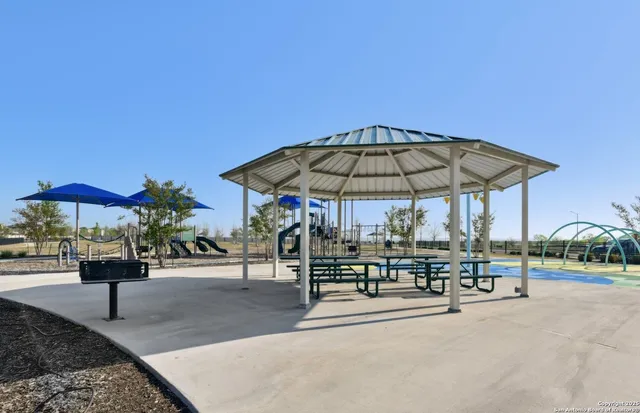 $1,425 | 3402 Gingham Point, Converse, TX 78109