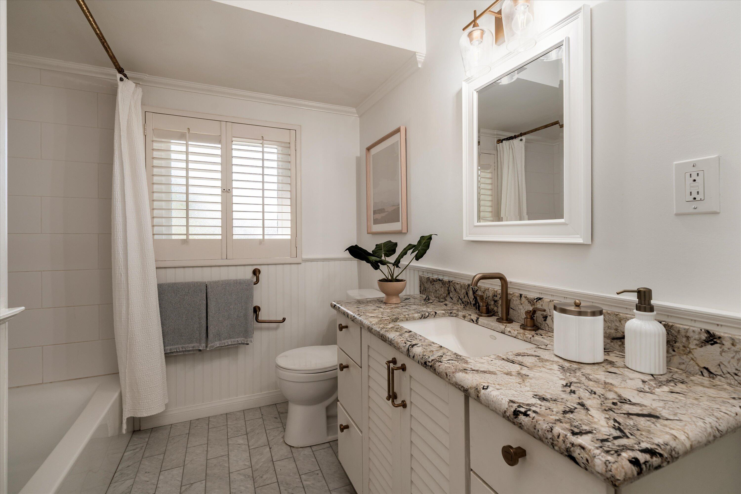746 Westmont Road Santa Barbara, CA 93108 - Photo 10 of 37 20-746 Westmont Rd - 20
