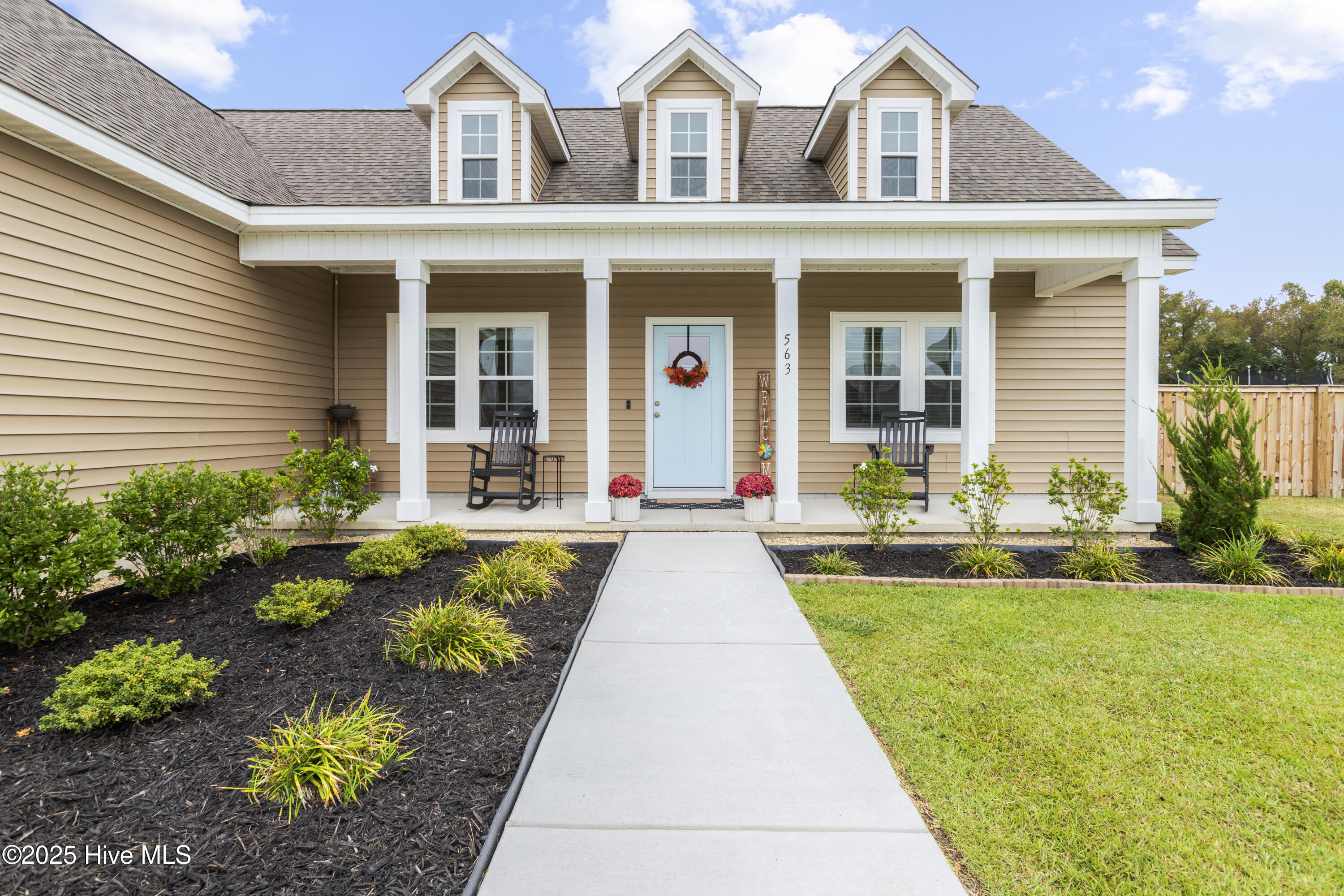 563 Stella Road Stella, NC 28582 - Photo 2 of 33 04