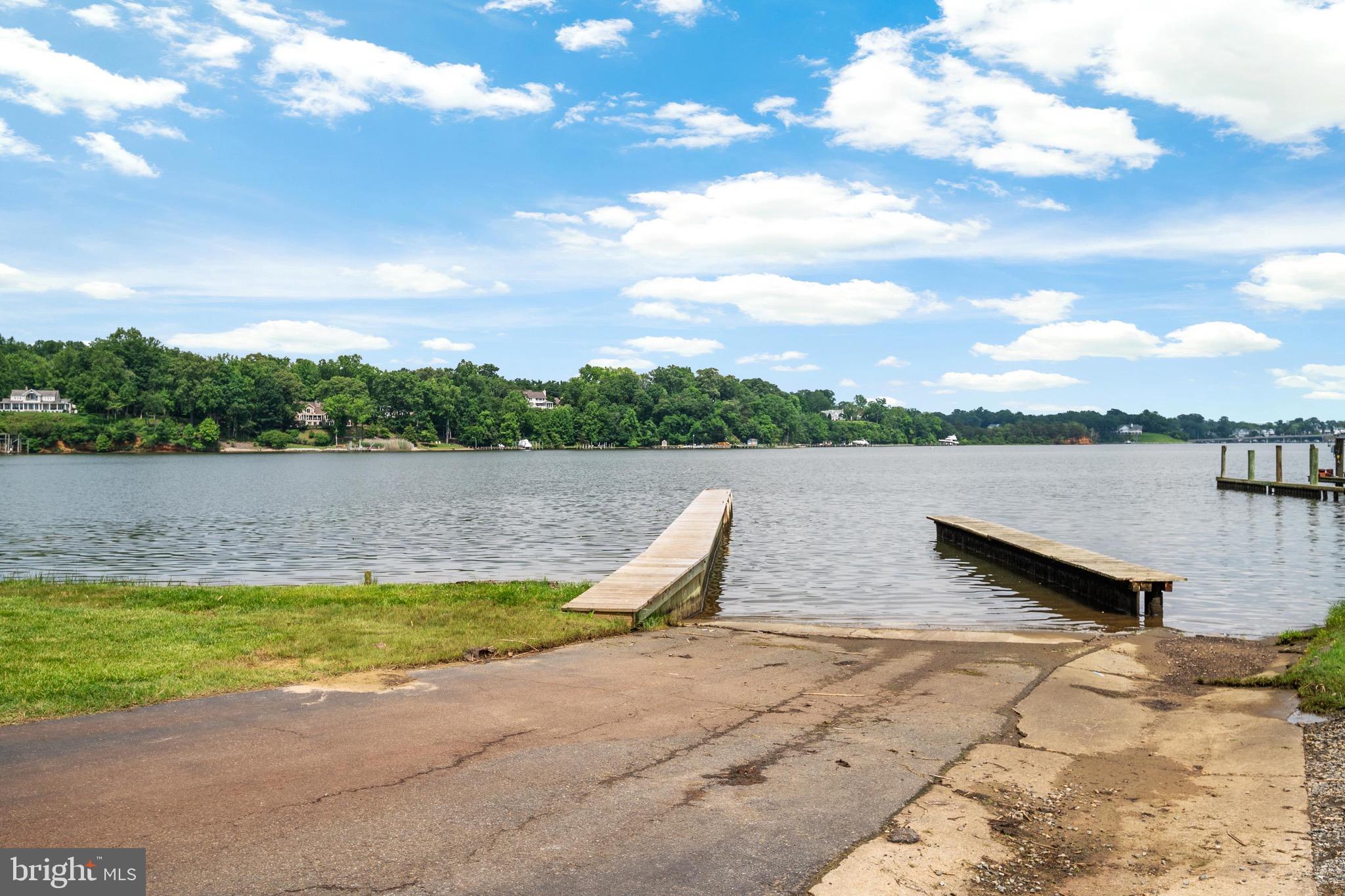 564 Poplar Drive Riva, MD 21140 - Photo 42 of 64 Drop right in to the south river, protected cove