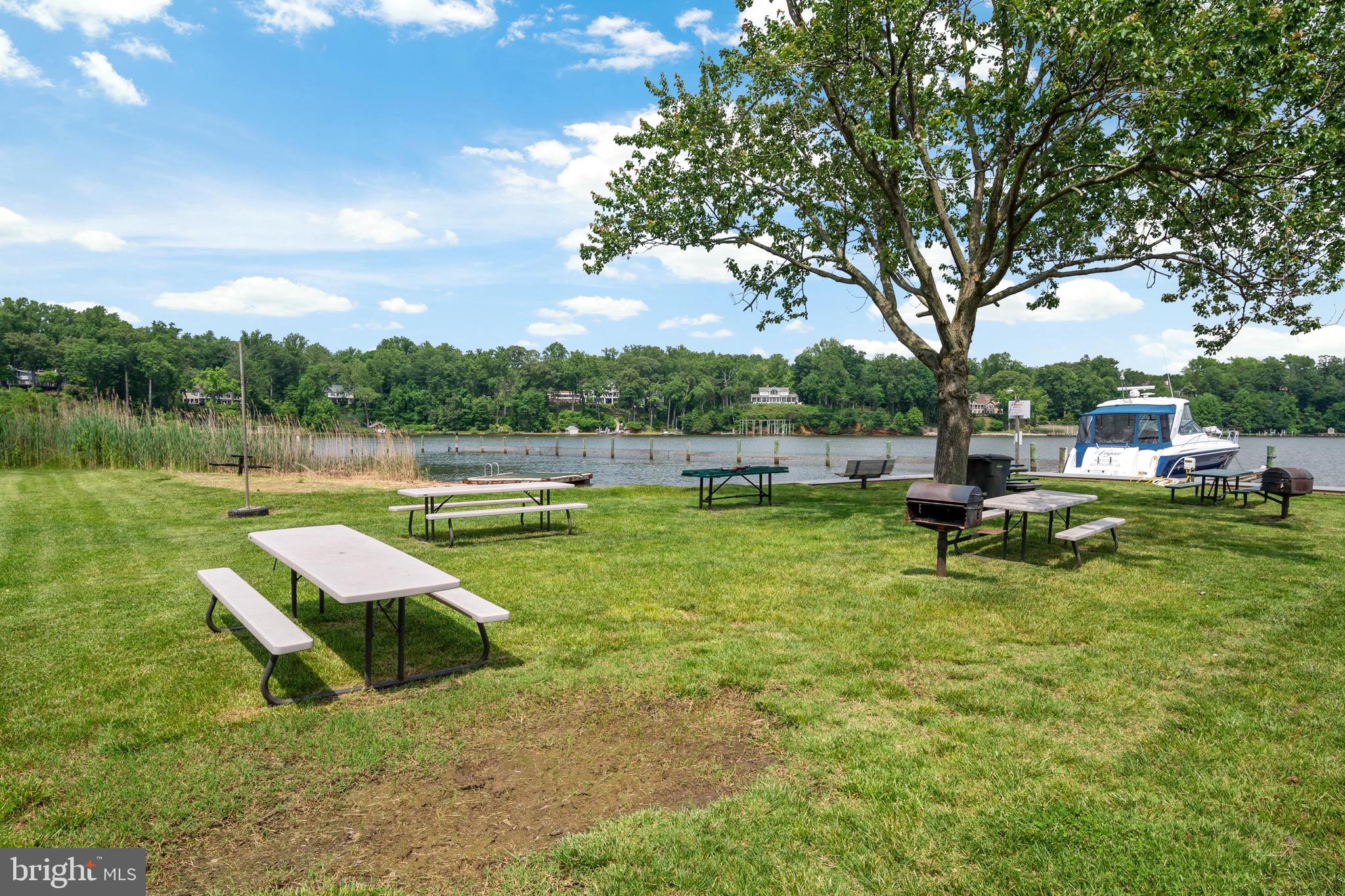 564 Poplar Drive Riva, MD 21140 - Photo 45 of 64 Picnic and grill area