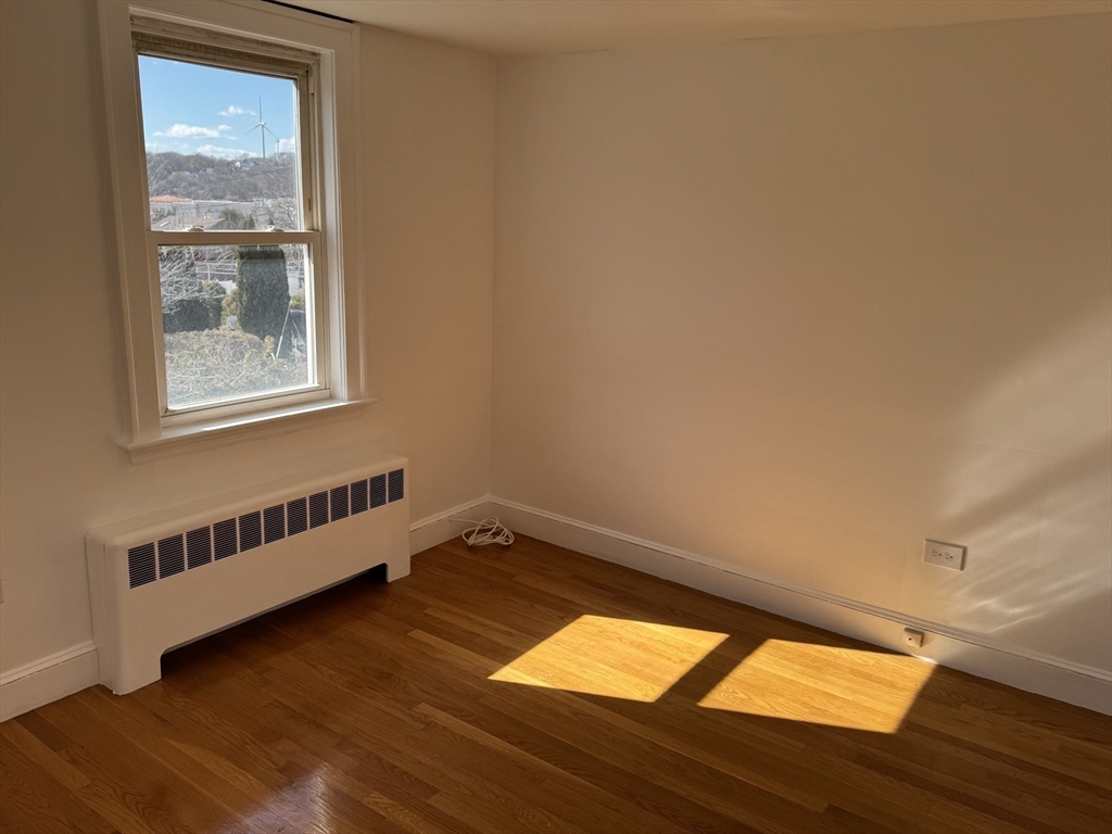 3 Atlantic Road, Unit 2 Gloucester, MA 01930 - Photo 13 of 15