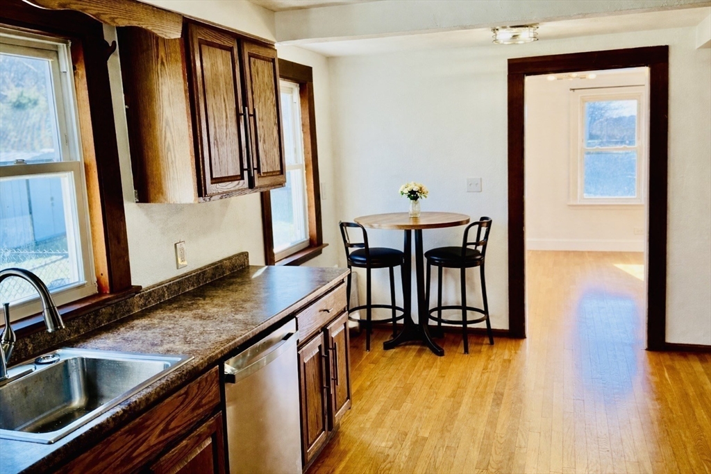 3 Atlantic Road, Unit 2 Gloucester, MA 01930 - Photo 5 of 15