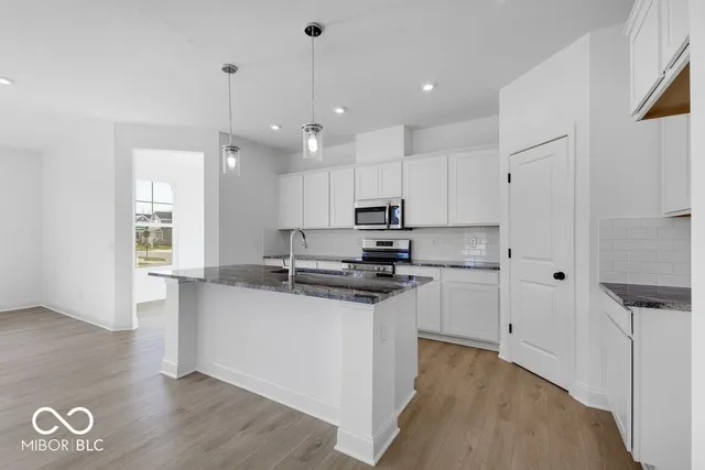 $339,999 | 5774 Arcade Boulevard, McCordsville, IN 46055