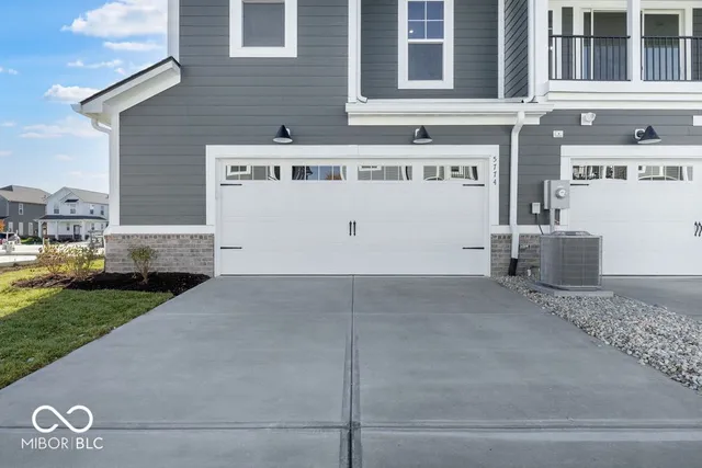 $339,999 | 5774 Arcade Boulevard, McCordsville, IN 46055