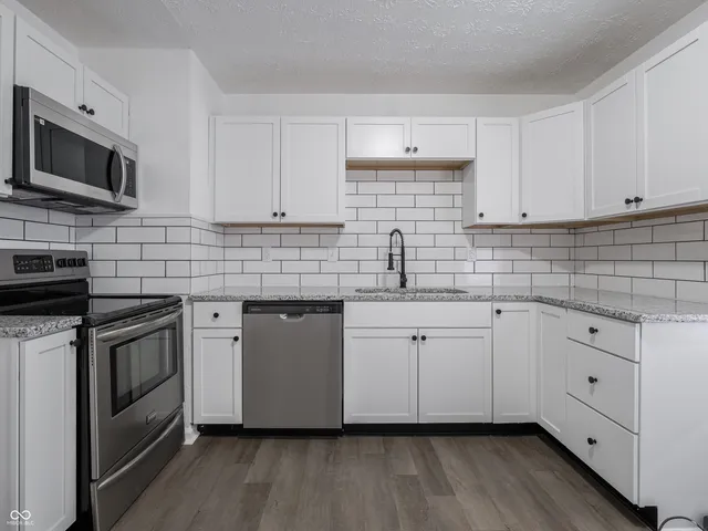 $185,000 | 6710 Brookhaven Drive, Lawrence, IN 46226