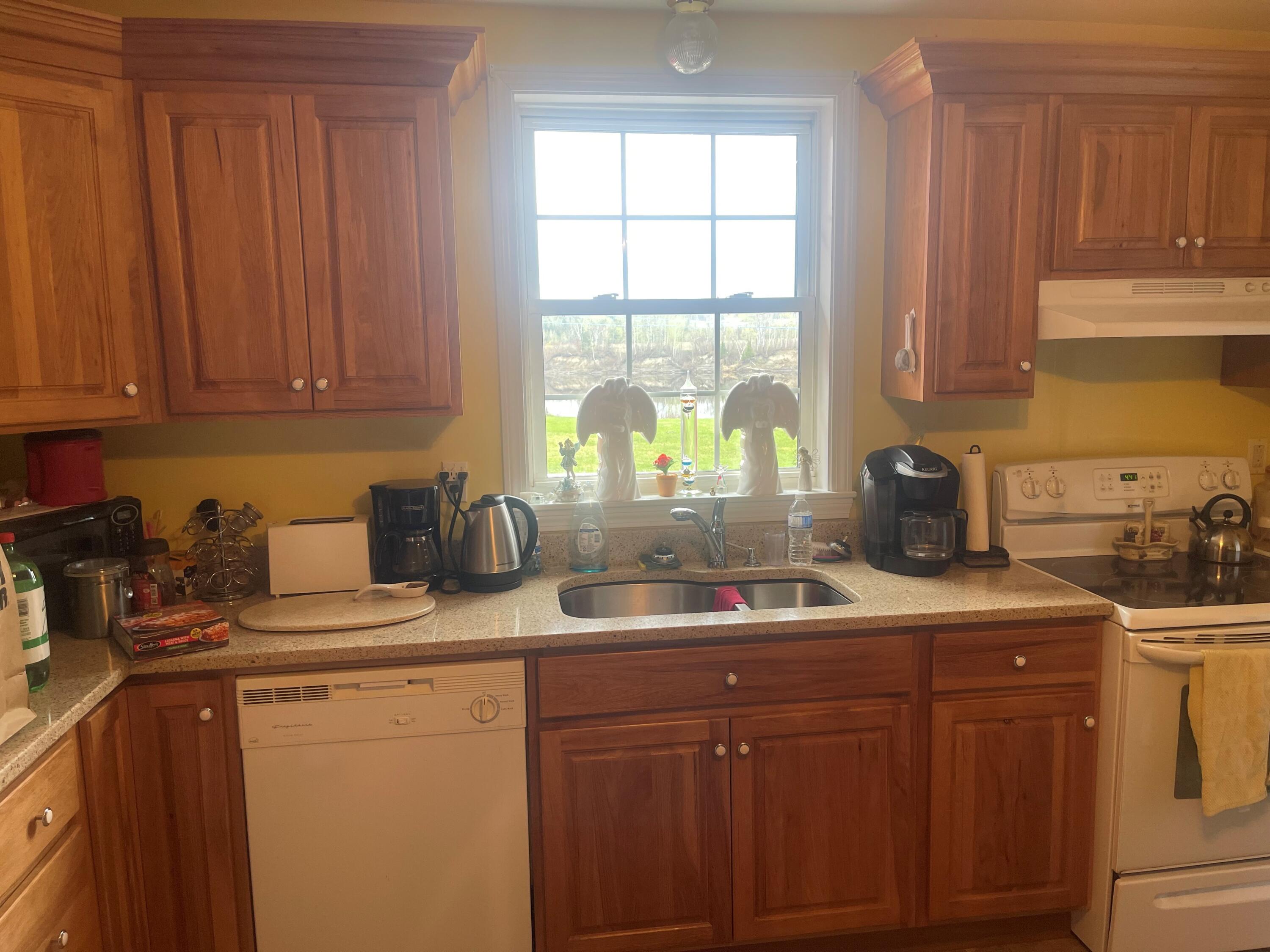 682 Hamlin Road Van Buren, ME 04785 - Photo 16 of 34 hamlin 12