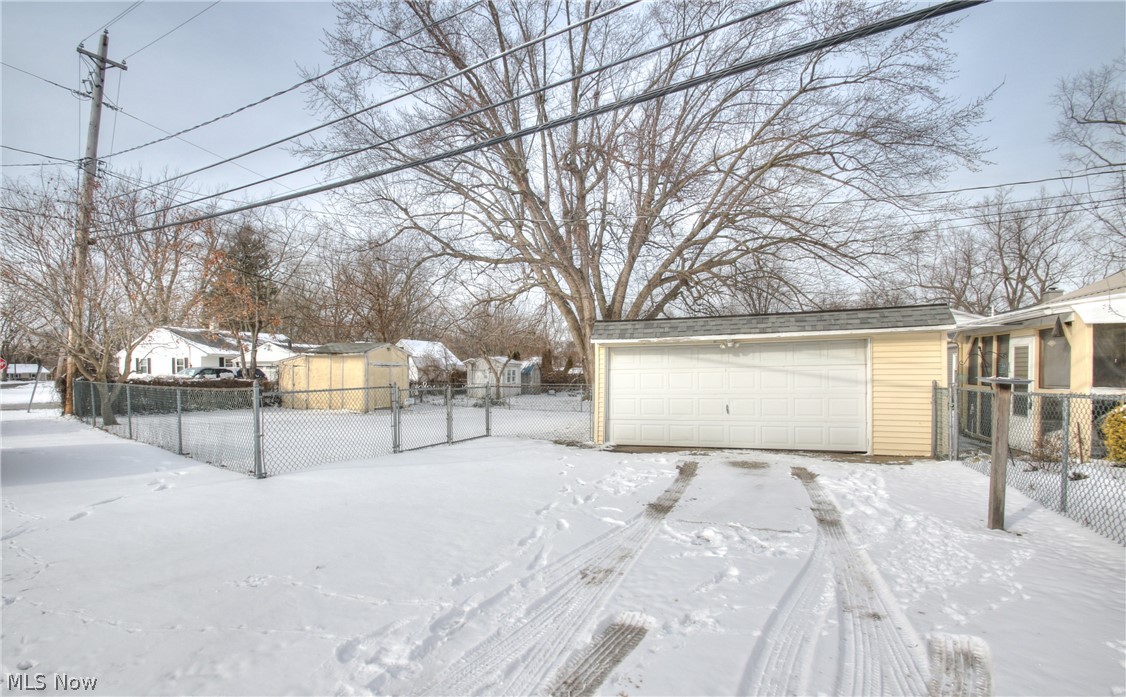 1896 Perth Road Madison, OH 44057 - Photo 7 of 28