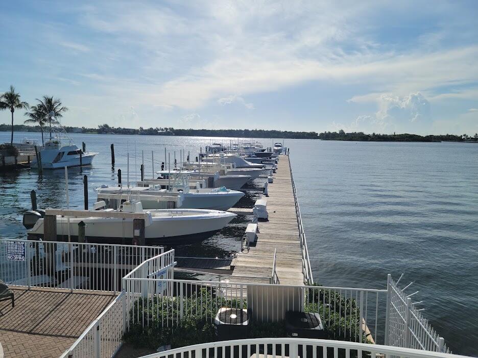 125 Harbors Way Boynton Beach, FL 33435 - Photo 27 of 37 a view of balcony with furniture