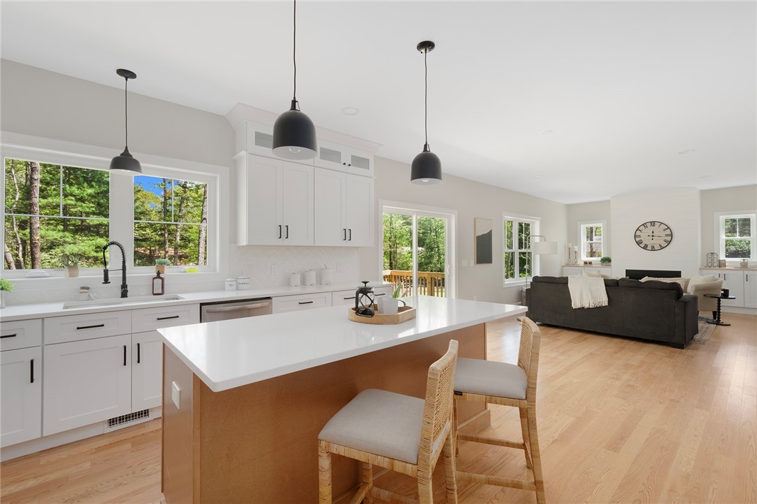 2170 Harkney Hill Road Coventry, RI 02816 - Photo 3 of 37