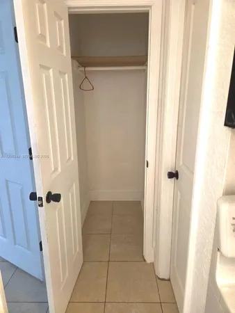 $1,500 | 34 Southwest 6th Avenue, Unit 4, Dania Beach, FL 33004