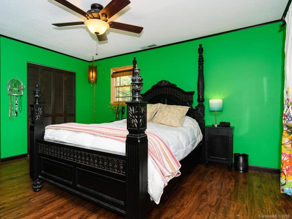 1792 Newfound Road Leicester, NC 28748 - Photo 13 of 24 Gallery Image 13