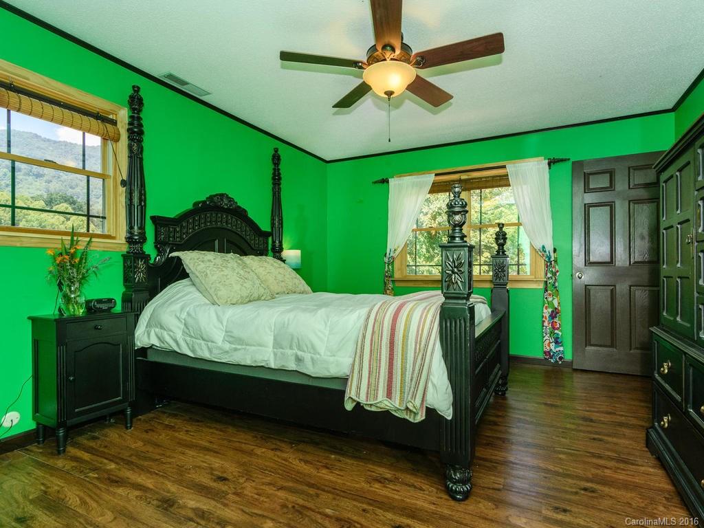 1792 Newfound Road Leicester, NC 28748 - Photo 14 of 24 Gallery Image 14