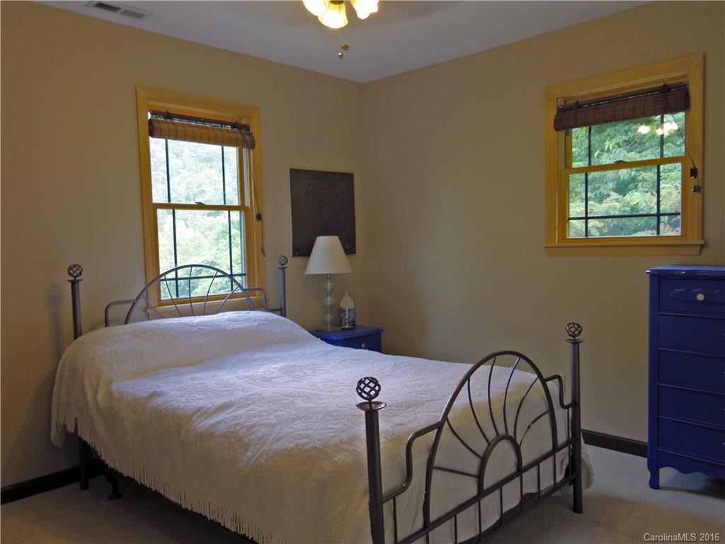 1792 Newfound Road Leicester, NC 28748 - Photo 17 of 24 Gallery Image 17