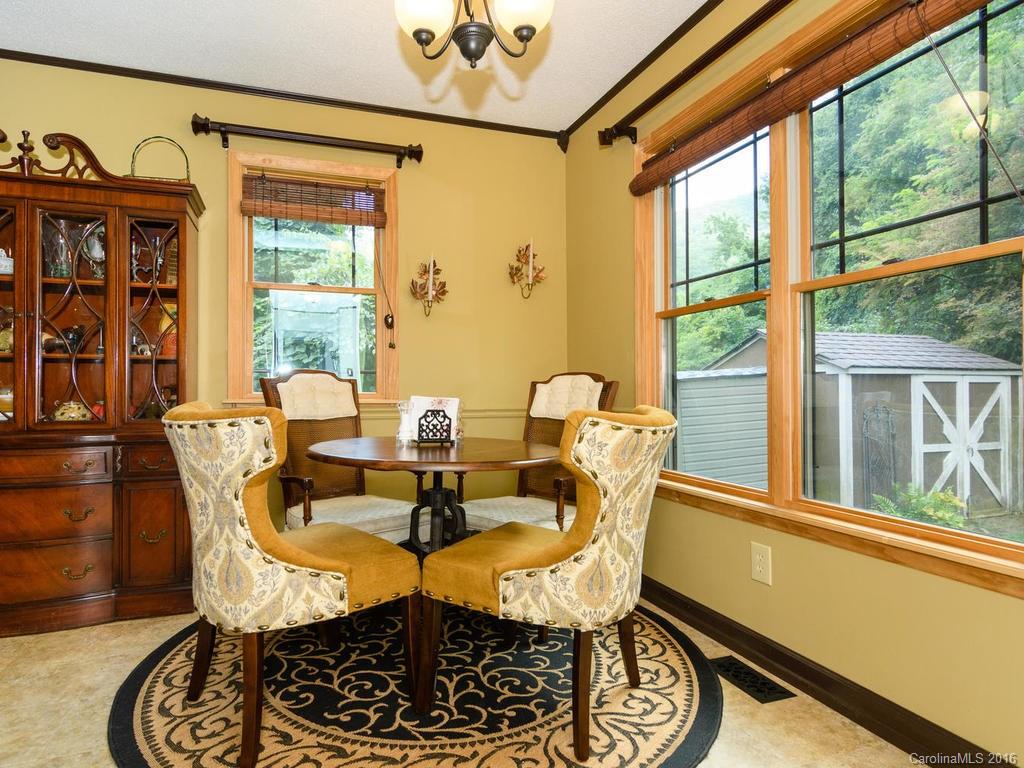 1792 Newfound Road Leicester, NC 28748 - Photo 7 of 24 Gallery Image 7