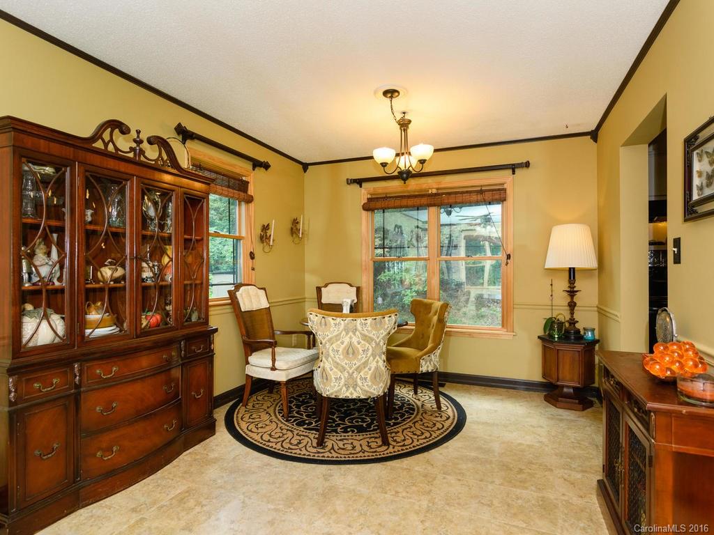 1792 Newfound Road Leicester, NC 28748 - Photo 8 of 24 Gallery Image 8