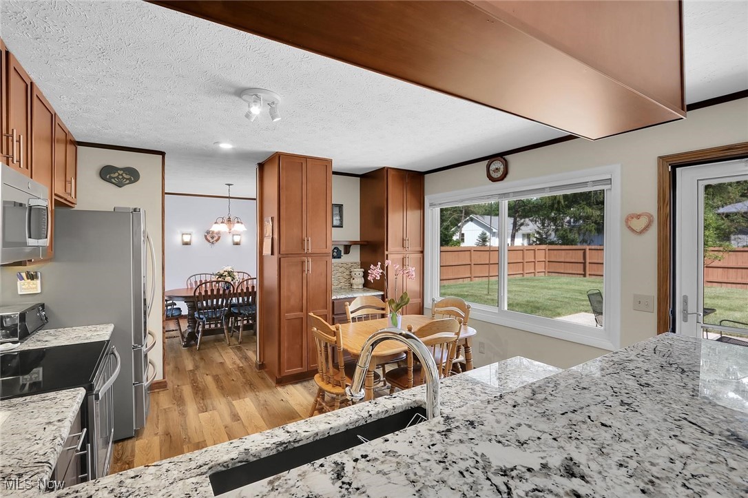 15244 High Point Road Strongsville, OH 44136 - Photo 5 of 28 Gallery Image 5