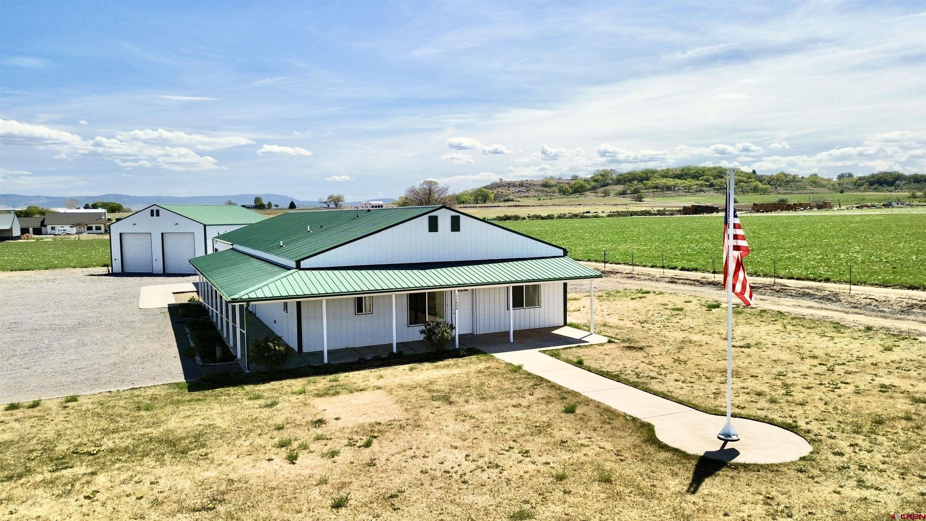 11604 5800th Road Montrose, CO 81403 - Photo 4 of 39