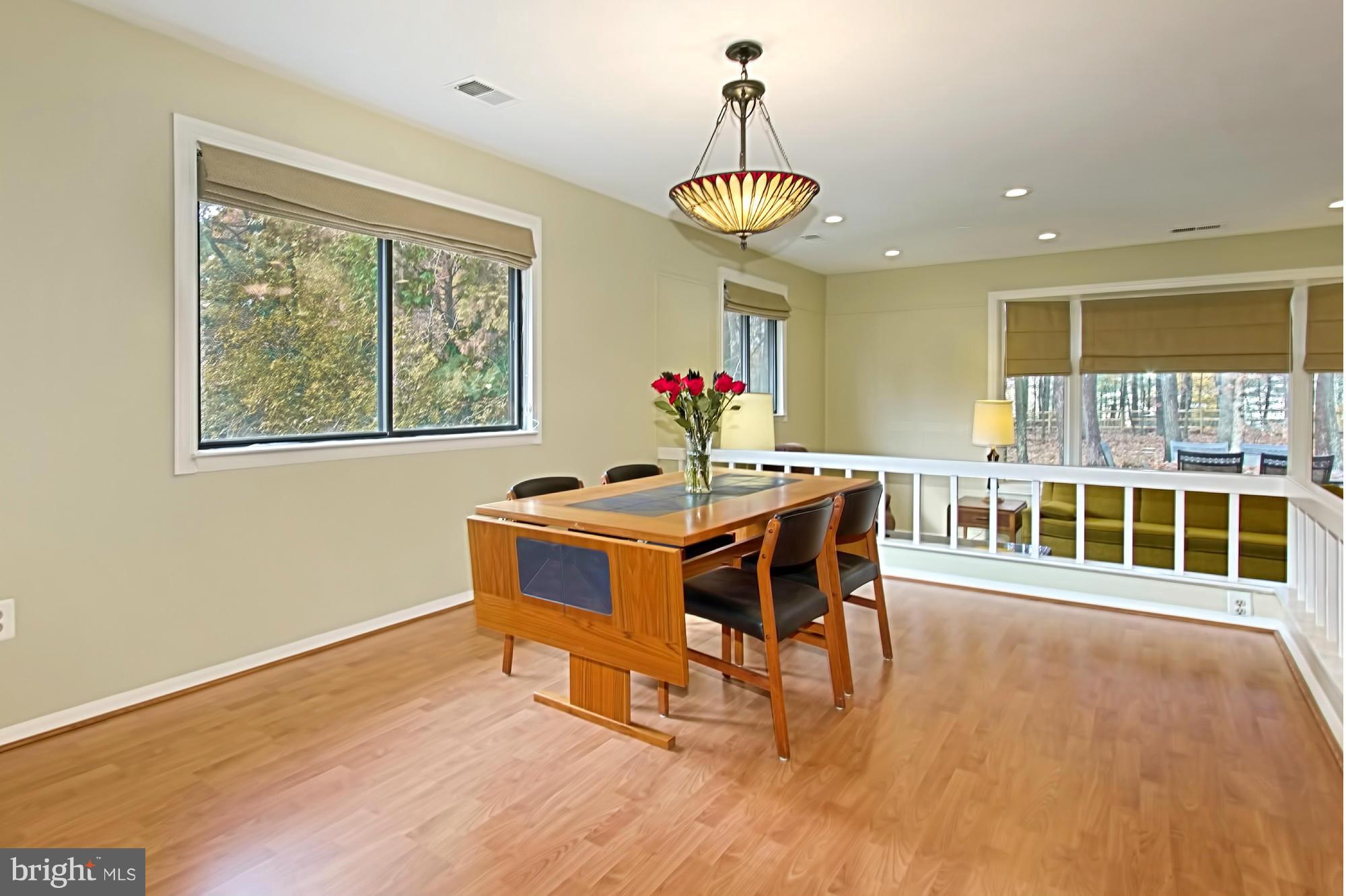 2434 Brussels Court Reston, VA 20191 - Photo 14 of 29 Dining Room