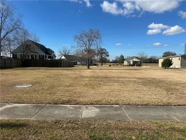 $72,000 | 1920 Rose Street, Arabi, LA 70032