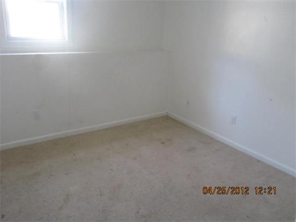 526 Third Street, Unit 2 Fall River, MA 02721 - Photo 11 of 15 a view of a small space