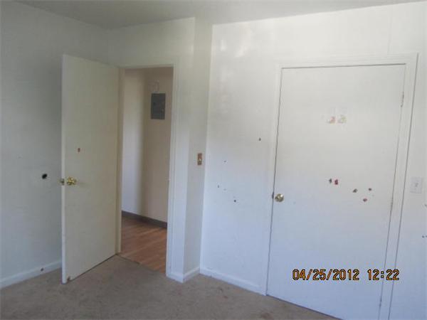 526 Third Street, Unit 2 Fall River, MA 02721 - Photo 14 of 15 a view of an empty room