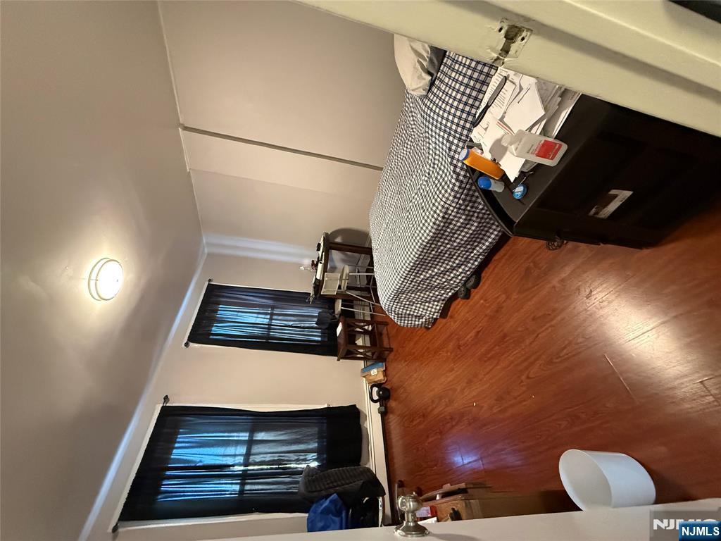 21 Summer Street Lodi, NJ 07644 - Photo 3 of 39