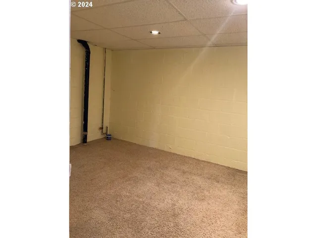 $398,000 | 324 Edgewood Drive, Canyon City, OR 97820