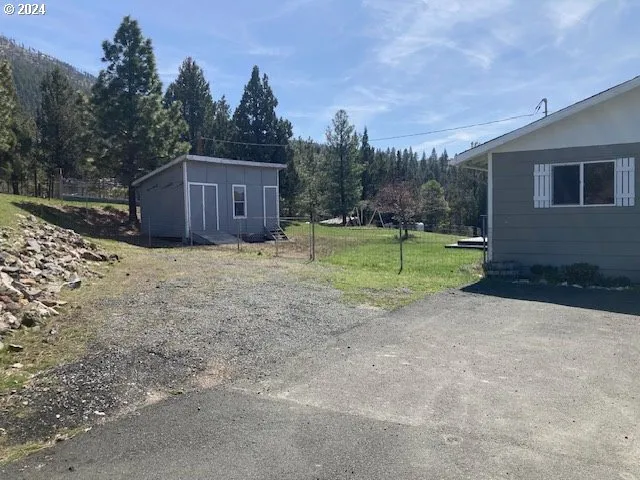 $398,000 | 324 Edgewood Drive, Canyon City, OR 97820