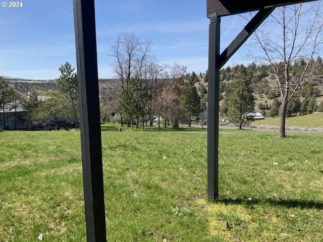 $398,000 | 324 Edgewood Drive, Canyon City, OR 97820