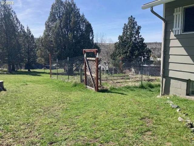 $398,000 | 324 Edgewood Drive, Canyon City, OR 97820