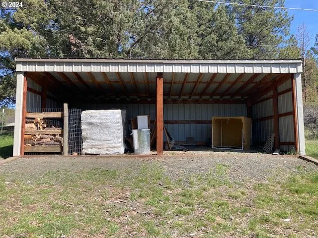 $398,000 | 324 Edgewood Drive, Canyon City, OR 97820